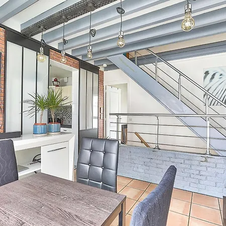Maison De 3 Et Un Salon Sur Les Quais De Seine Proche De Paris בית נופש *